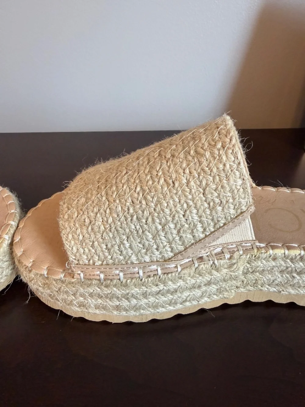 Beach jute wedge slides